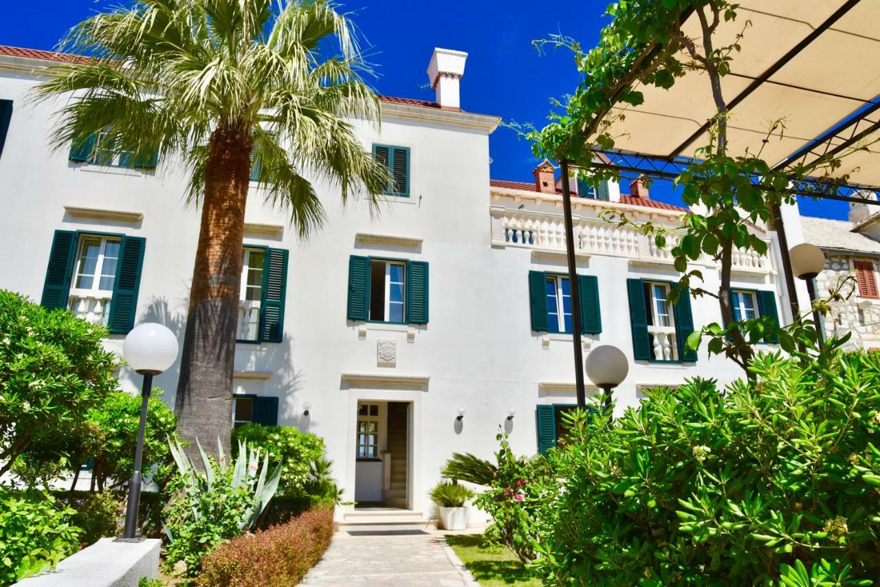 Villa Giardino Heritage Boutique Hotel Bol Dış mekan fotoğraf